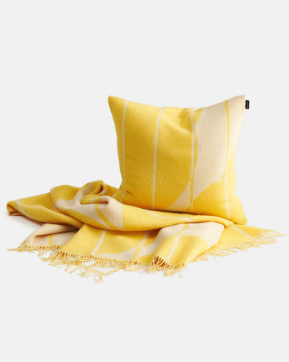 Vesi Unikko wool cushion cover
