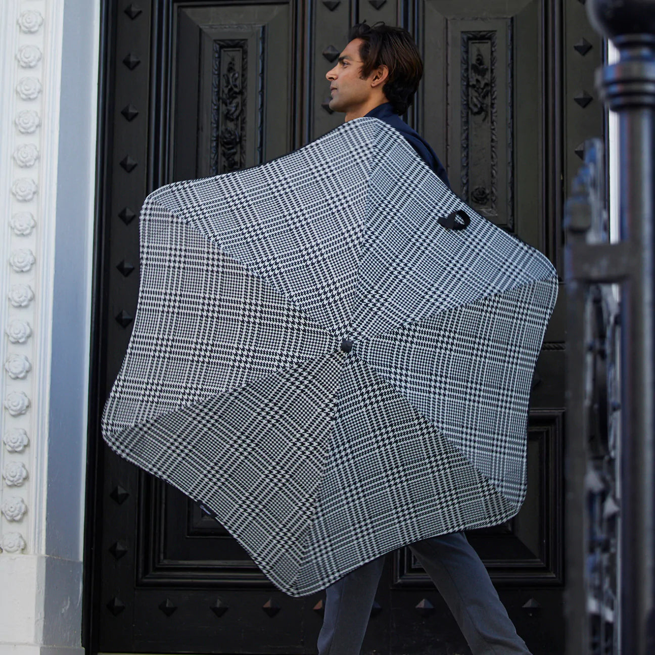 Umbrella Classic | Limited Edition Houndstooth