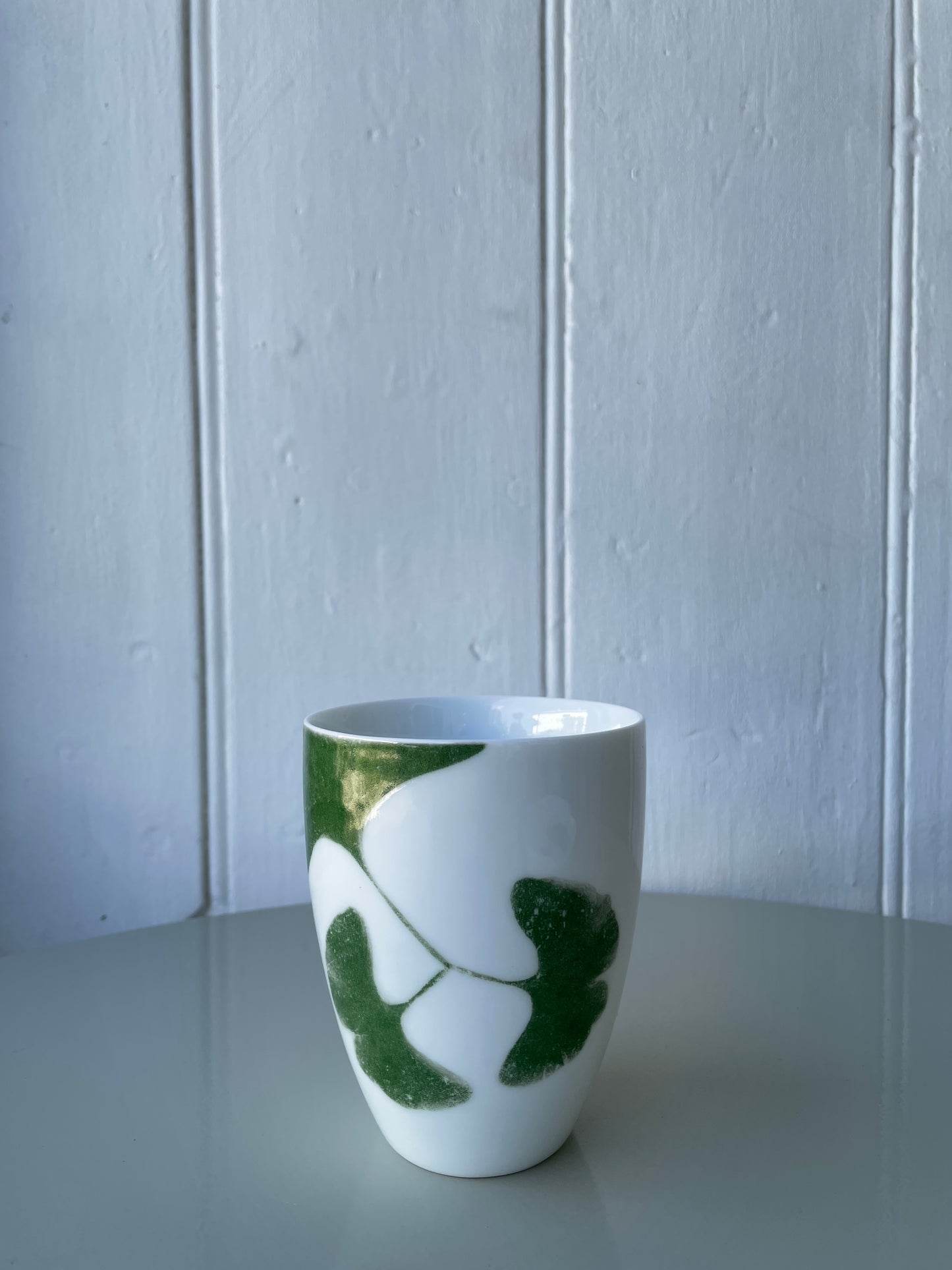 Ginkgo porcelain beaker