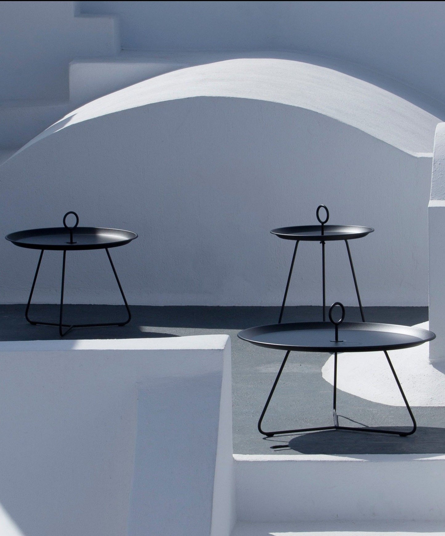 Eyelet table | large | black