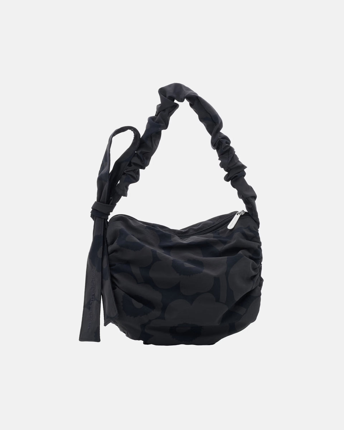 The Utu M shoulder bag