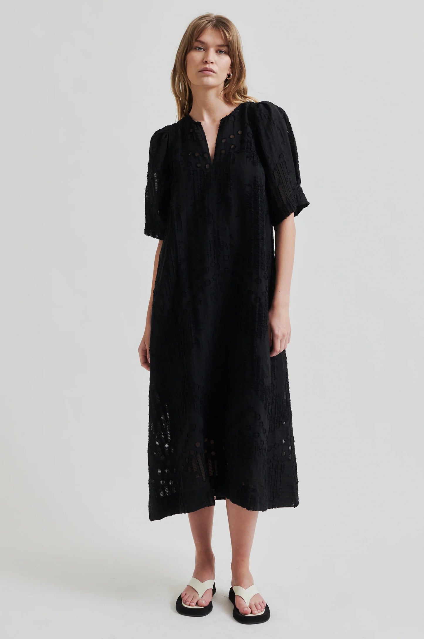 Nete Dress | Black
