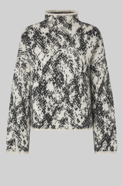 Sway Knit T-Neck