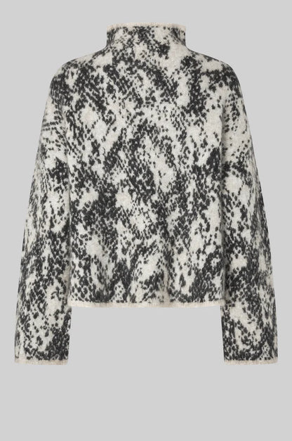 Sway Knit T-Neck