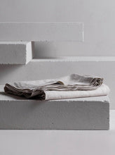 Load image into Gallery viewer, Belgium Linen Fitted Sheet | Queen | King

