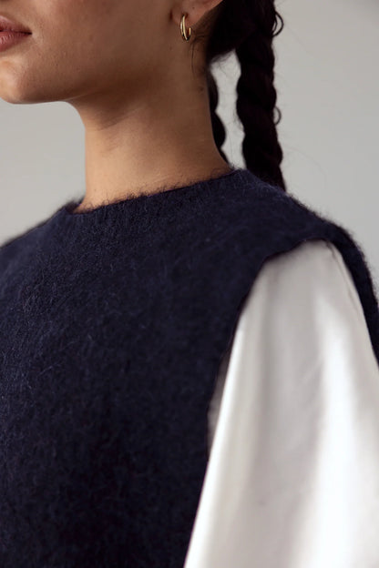 Picnic Vest - Midnight