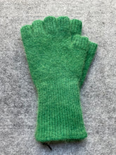 Load image into Gallery viewer, Fingerless Gloves
