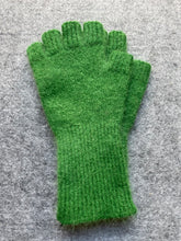 Load image into Gallery viewer, Fingerless Gloves
