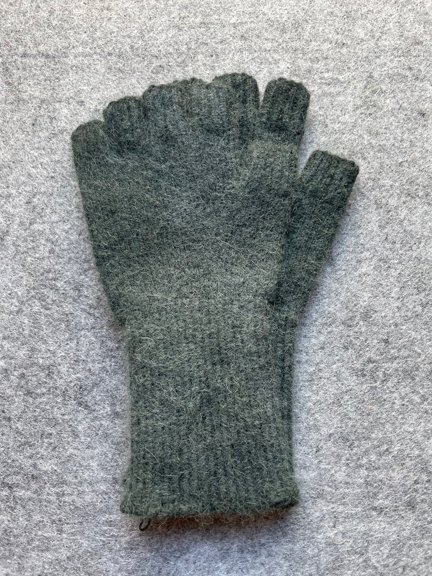 Fingerless Gloves
