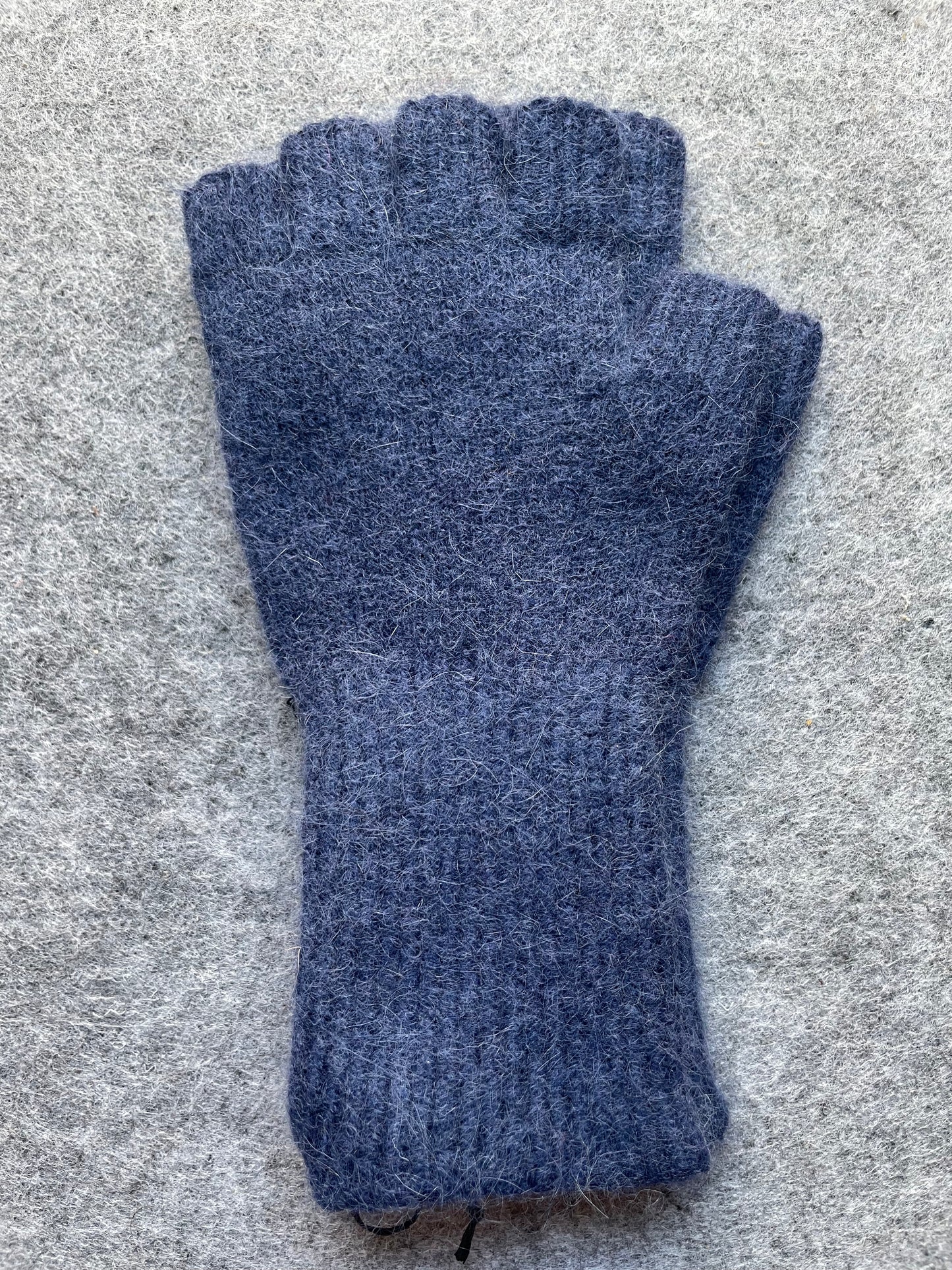 Fingerless Gloves