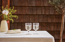 Load image into Gallery viewer, Mizu Wine Glass 2pcs Clear
