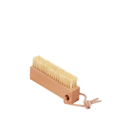 Nail brush