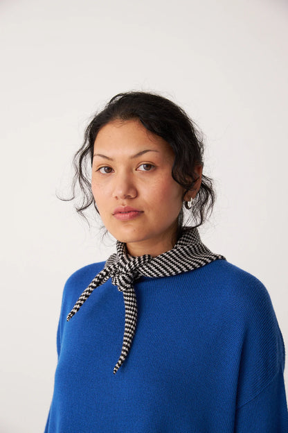 Daisy Scarf | Black and Creme Stripe