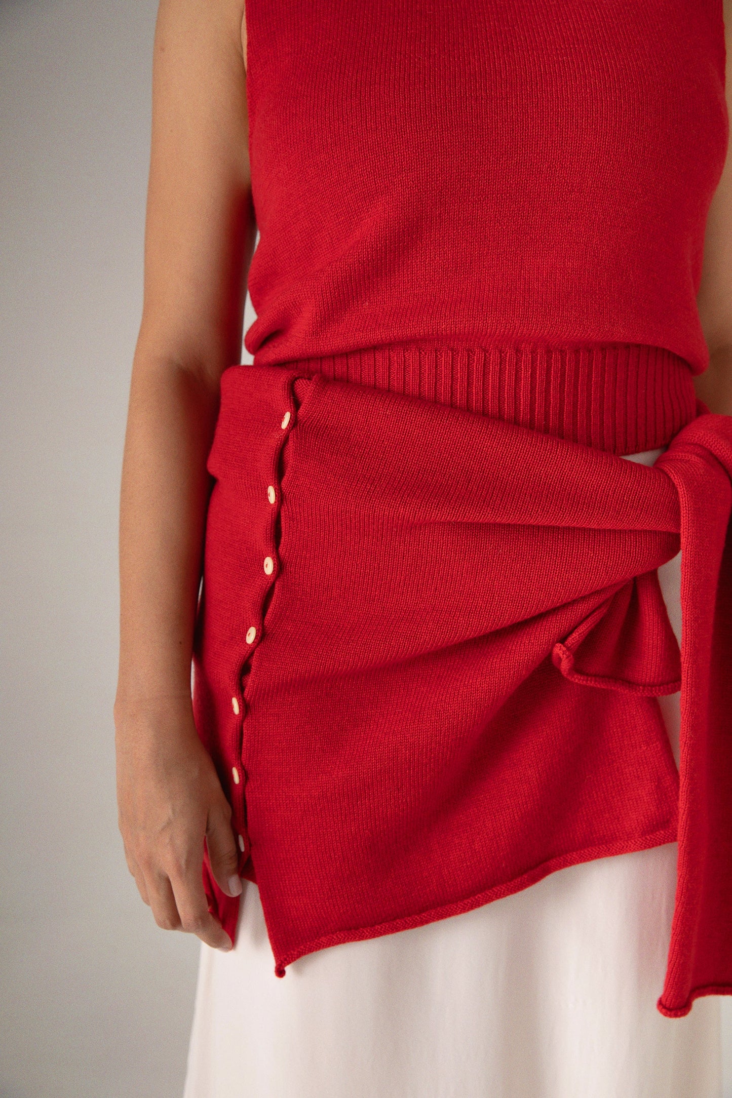The Star vest | Cherry