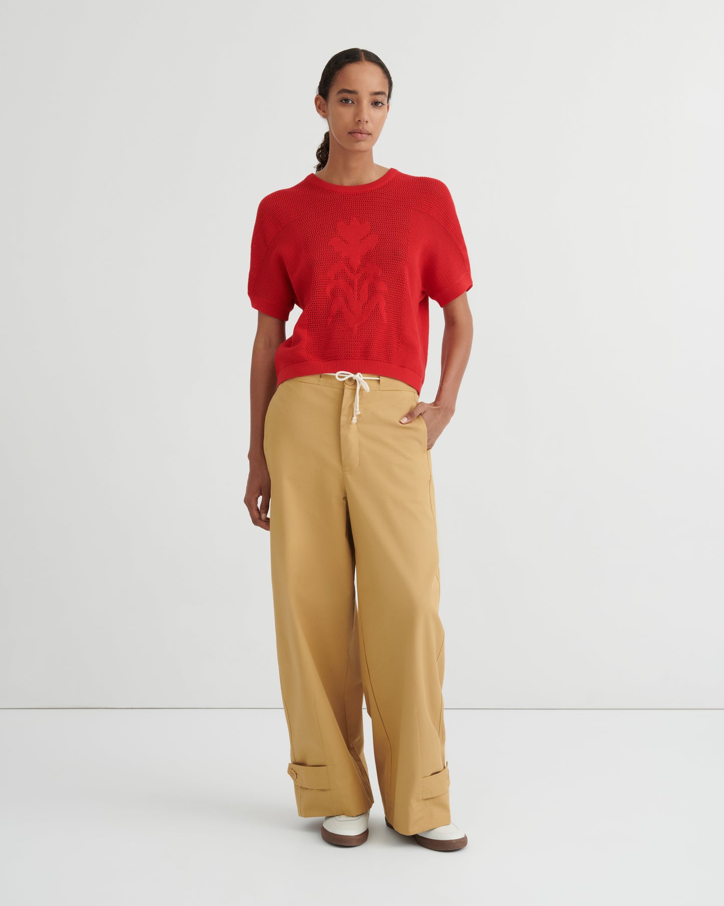 Ariel top