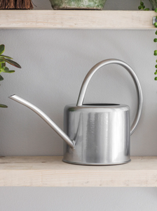 Watering Can in Galvanised Steel