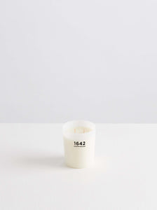 1642 Scented Candle